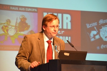 Dr. Sven Schönfelder, Politikwissenschaftler im Fachbereich Rechtsextremimsums des Niedersächsischen Verfassungsschutzes