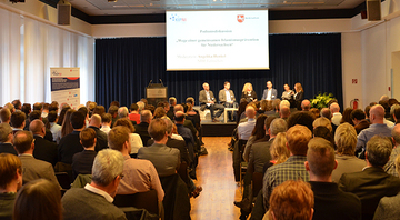 Podiumsdiskussion