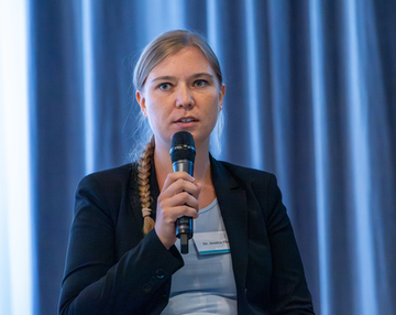 Symposium_Podium_Dr. Jessica Flint